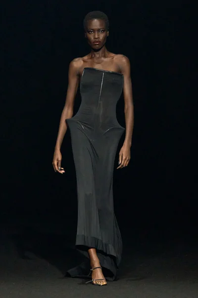 Look 38